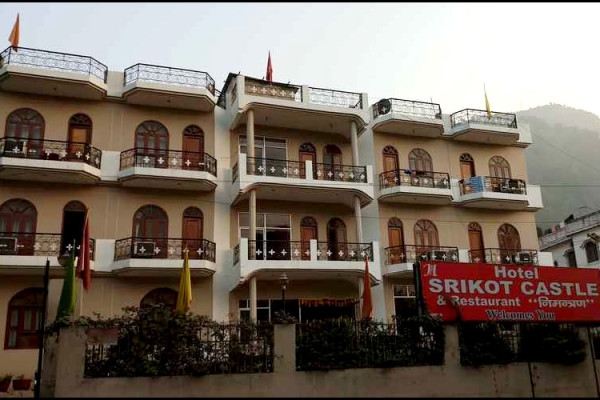 Hotel Srikot Castle